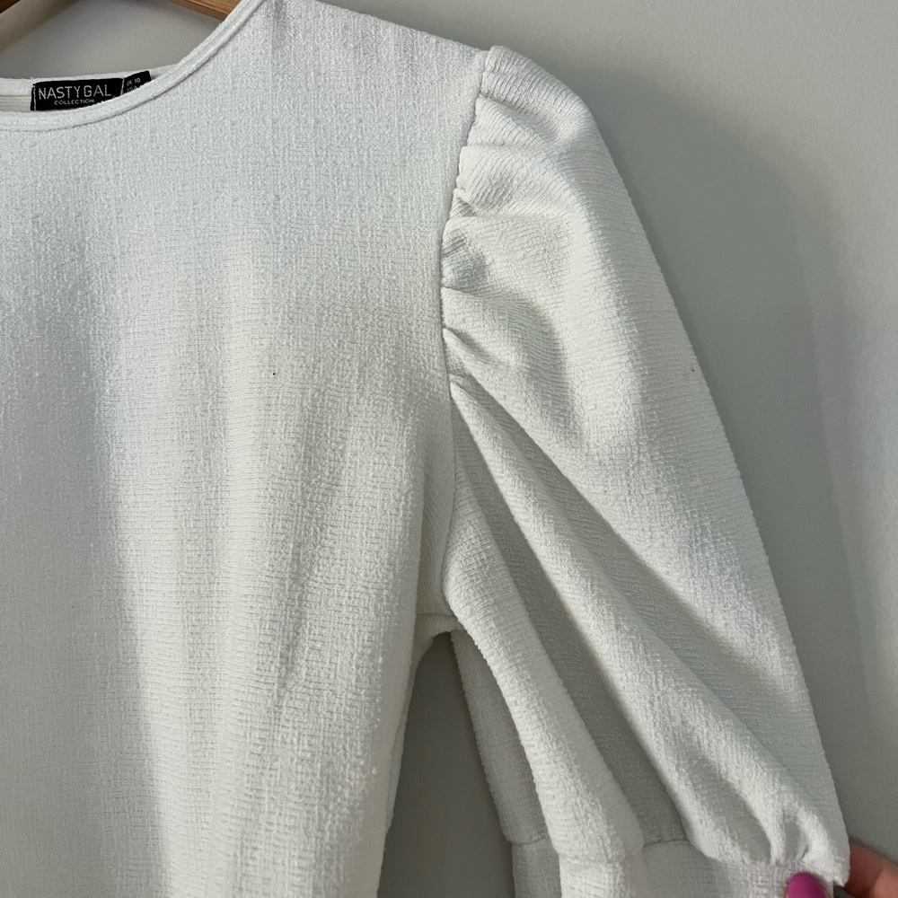 Nasty Gal White Long Sleeve Cropped Top - Picture 5 of 6